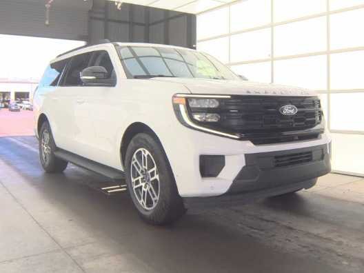 Used 2025 Oxford White Clearcoat Ford Active image 4