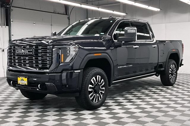 2024 GMC Sierra 3500HD Denali Ultimate - Photo 13