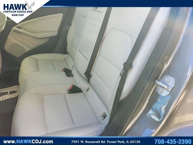 Used 2019 Gray Mercedes-Benz GLA 250 image 11
