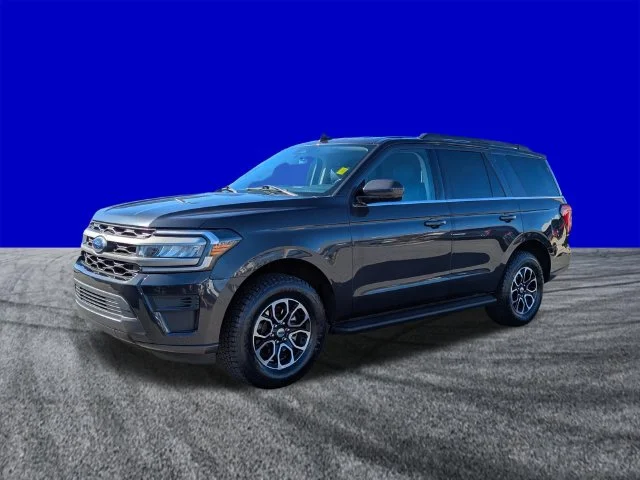 Certified Used 2024 Gray Metallic Ford XLT image 8