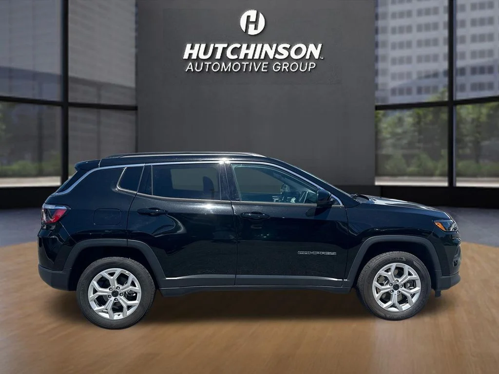 Used 2025 Black Jeep Latitude image 8