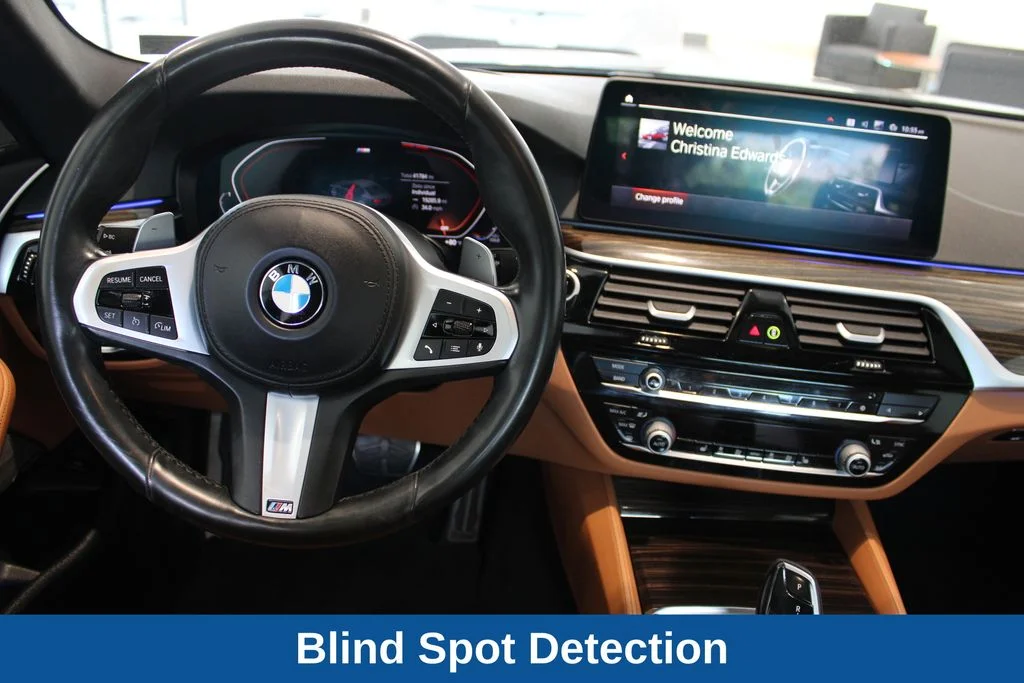Used 2021 Black BMW 530i image 6