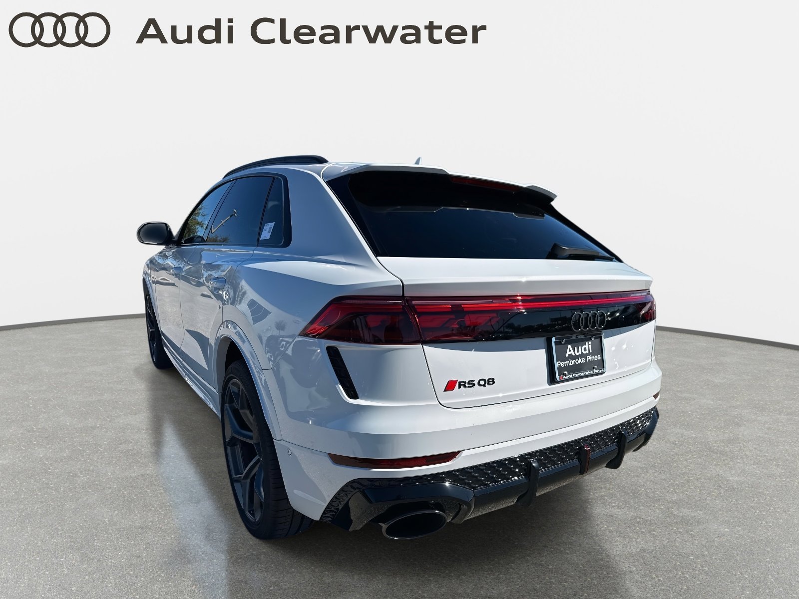 2026 Audi RS Q8 Base - Photo 9