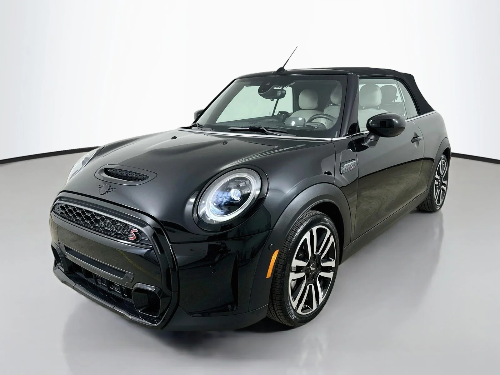 2024 MINI Convertible S
