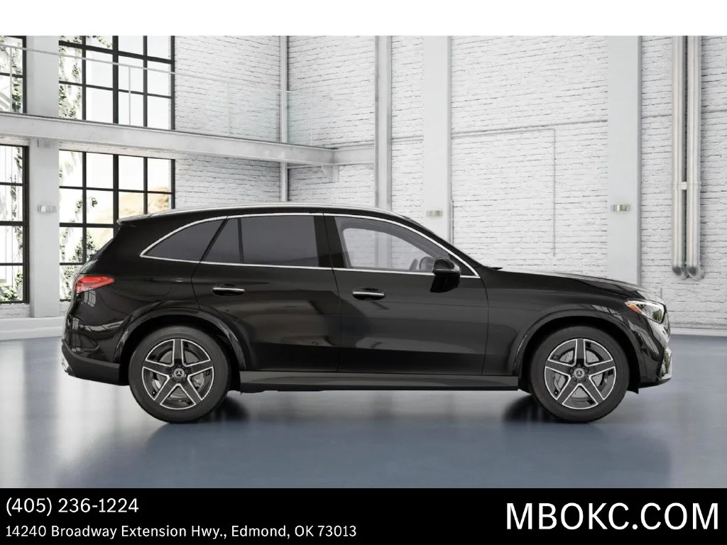 Used 2026 Black Mercedes-Benz GLC 300 image 17