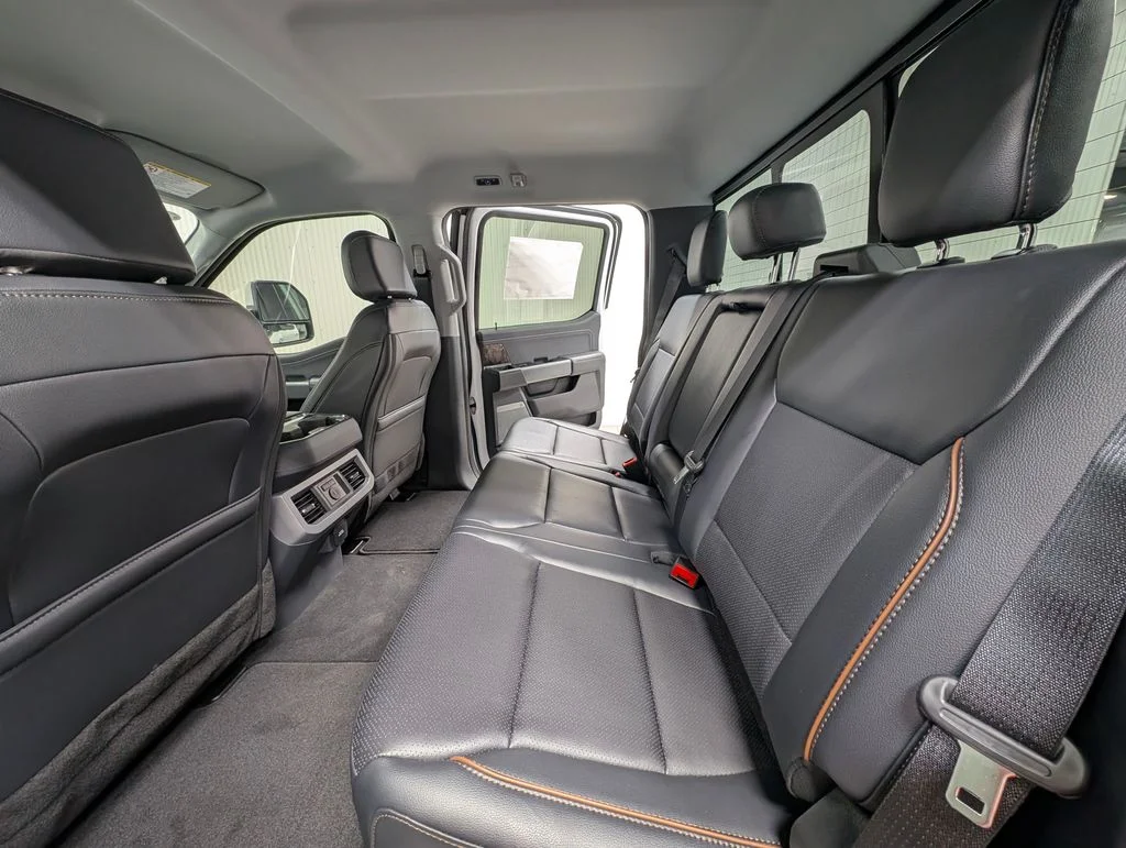 New 2026 Oxford White Ford F-250® Lariat® image 19