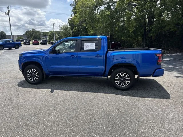 Used 2025 Blue Nissan SL image 8
