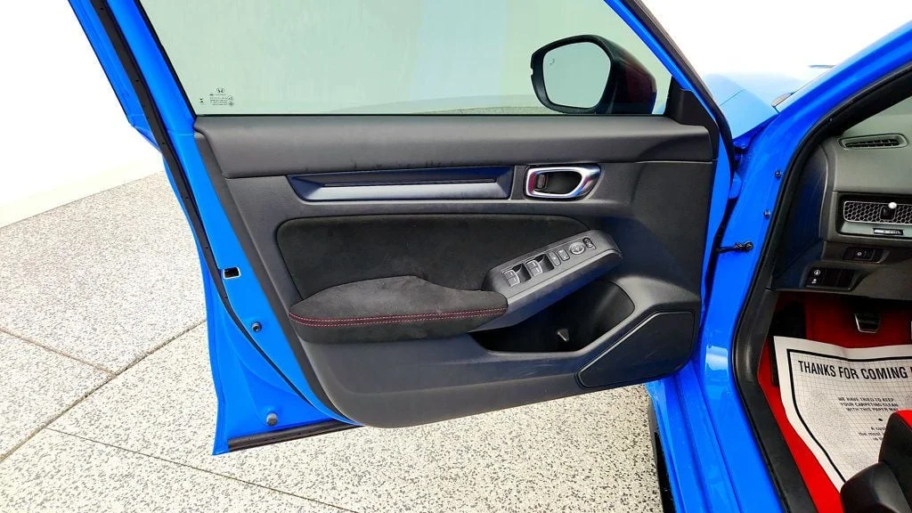 Used 2023 Boost Blue Pearl Honda Manual image 10