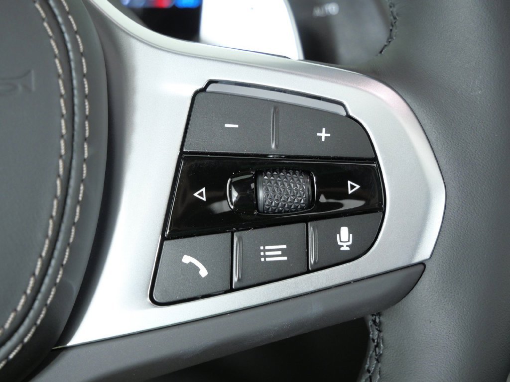 New 2027 Mineral White Metallic BMW xDrive40i image 41