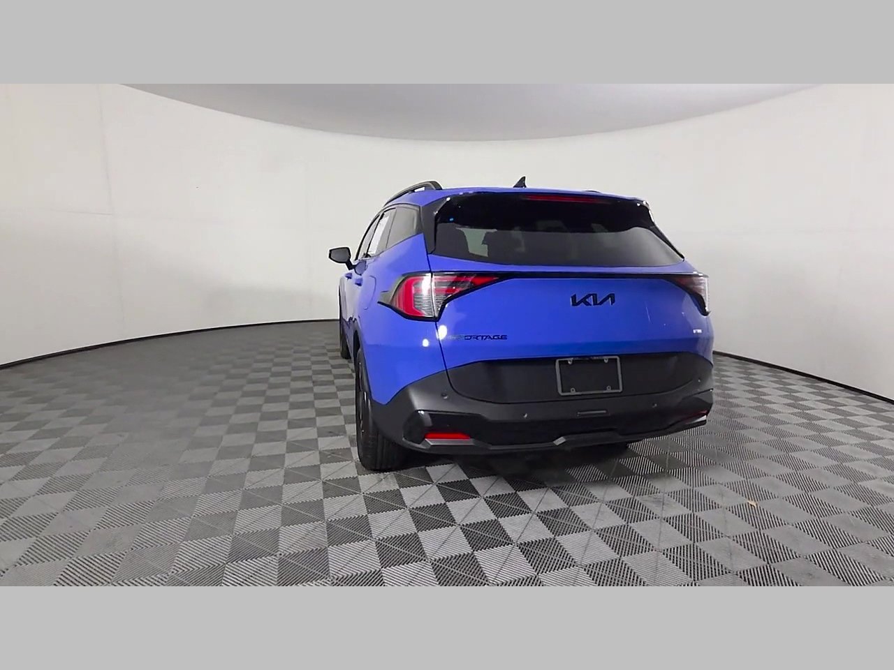 Used 2026 Blue Kia X-Line image 44