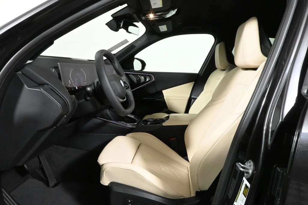Used 2026 Gray BMW 30 xDrive image 3
