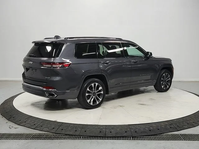 Used 2023 Gray Jeep Overland image 7