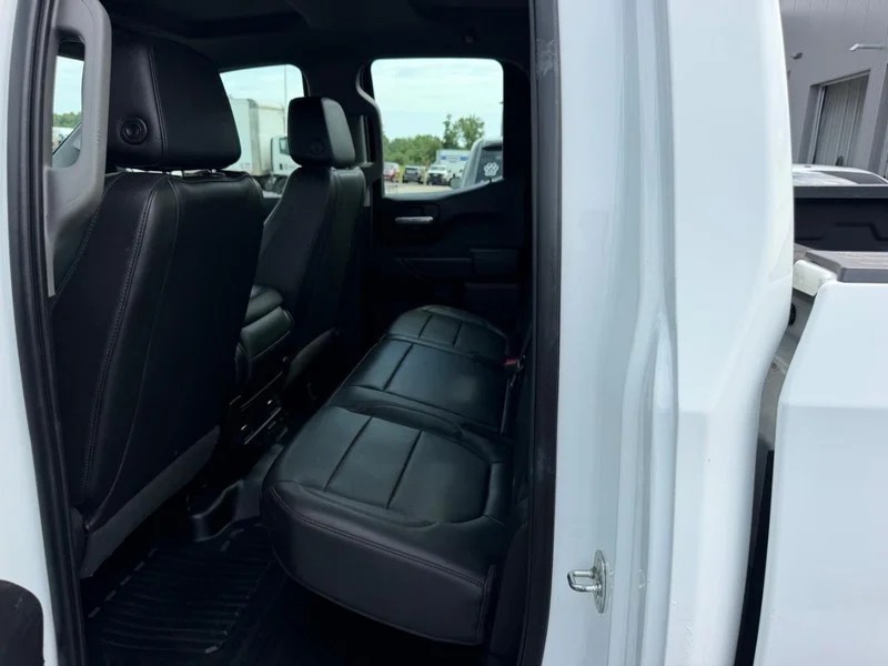 Used 2020 Summit White GMC 2WD Double Cab image 9