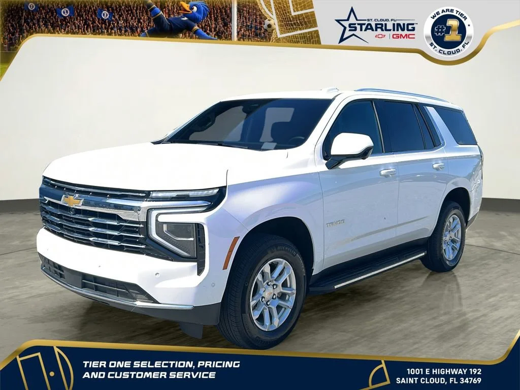 Used 2025 Summit White Chevrolet LT image 1