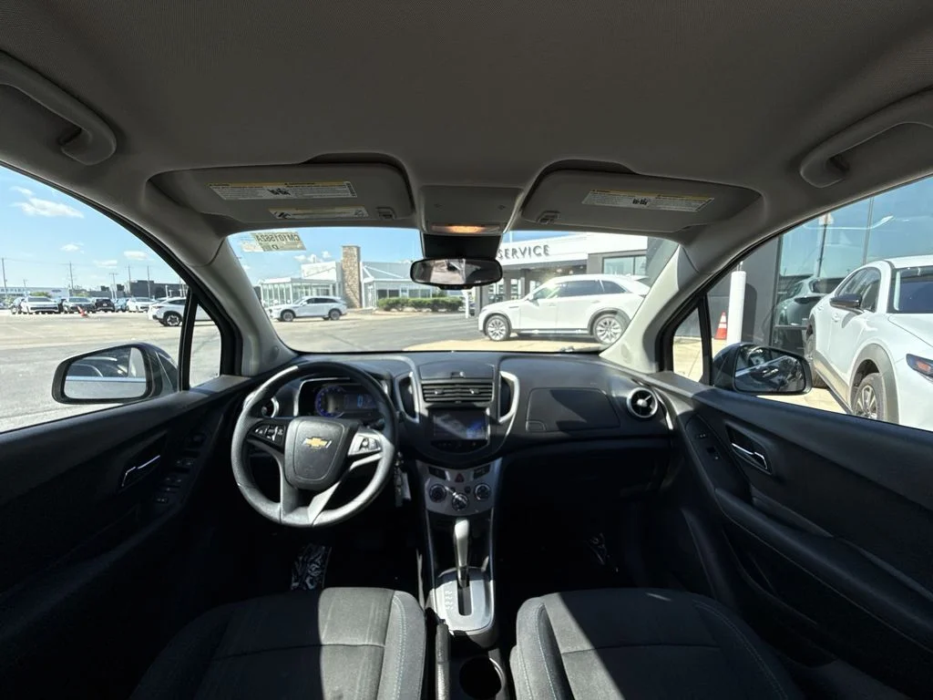 Used 2016 Gray Chevrolet LT image 19