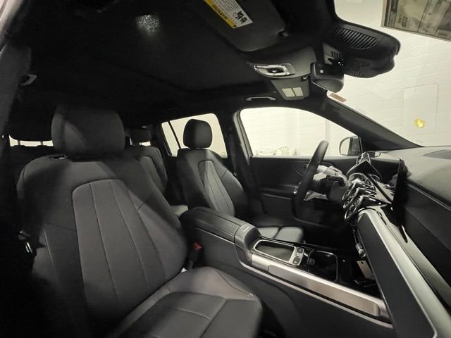 New 2026  Mercedes-Benz GLB 250 image 14