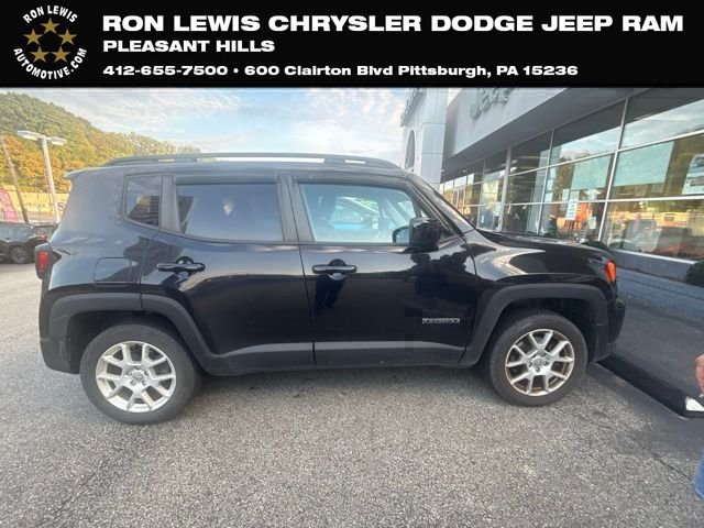 Certified Used 2021 Black Jeep Latitude image 1