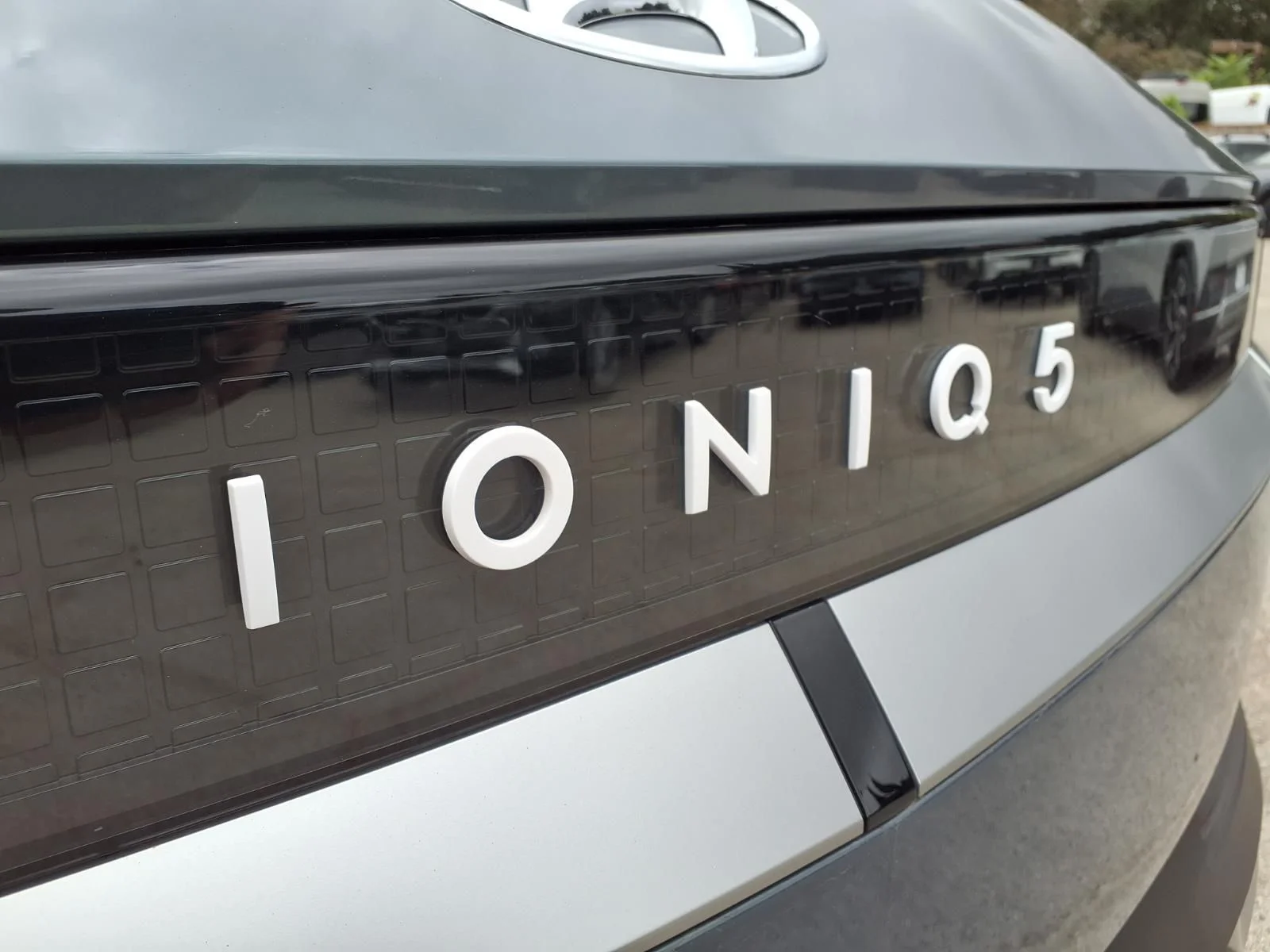 Used 2024 Green Hyundai SE image 20