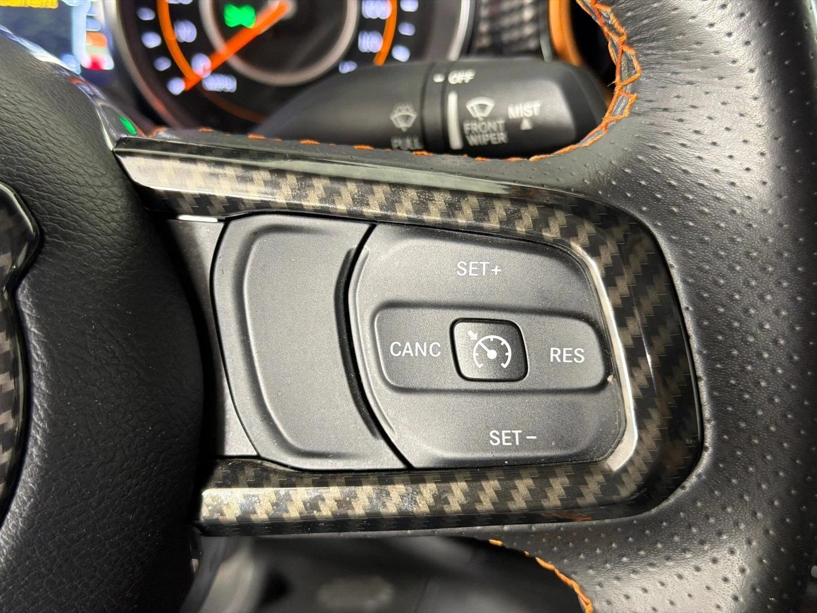 Used 2023 Gray Jeep Mojave image 26