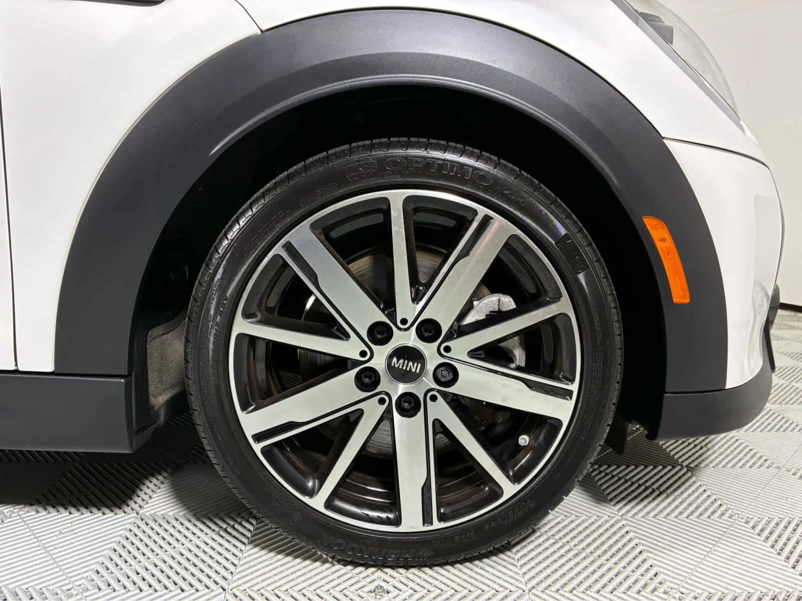 Certified Used 2024 Nanuq White Metallic MINI Cooper S image 12