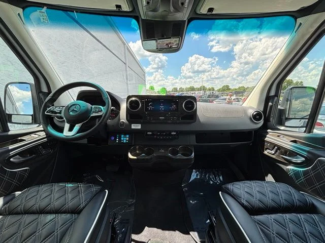 Used 2026 White Mercedes-Benz Midwest Automotive image 20