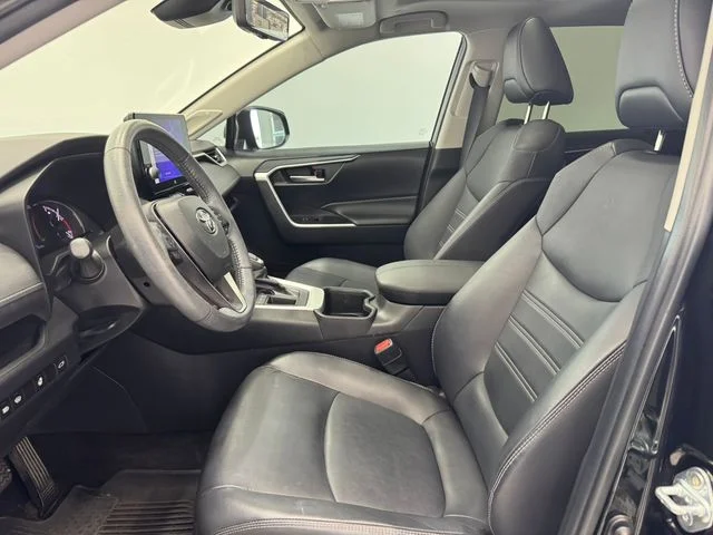 Used 2024 Midnight Black Metallic Toyota XLE Premium image 19