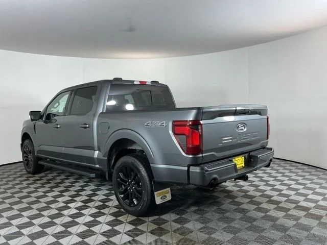 New 2026 Carbonized Gray Metallic Ford XLT image 6