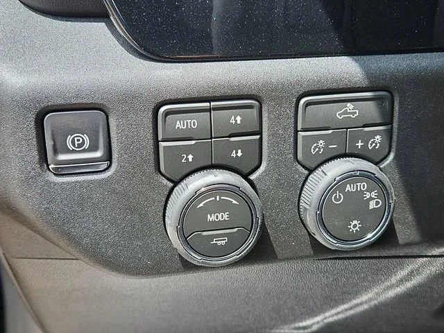 2026 Chevrolet Silverado 1500 LT - Photo 17