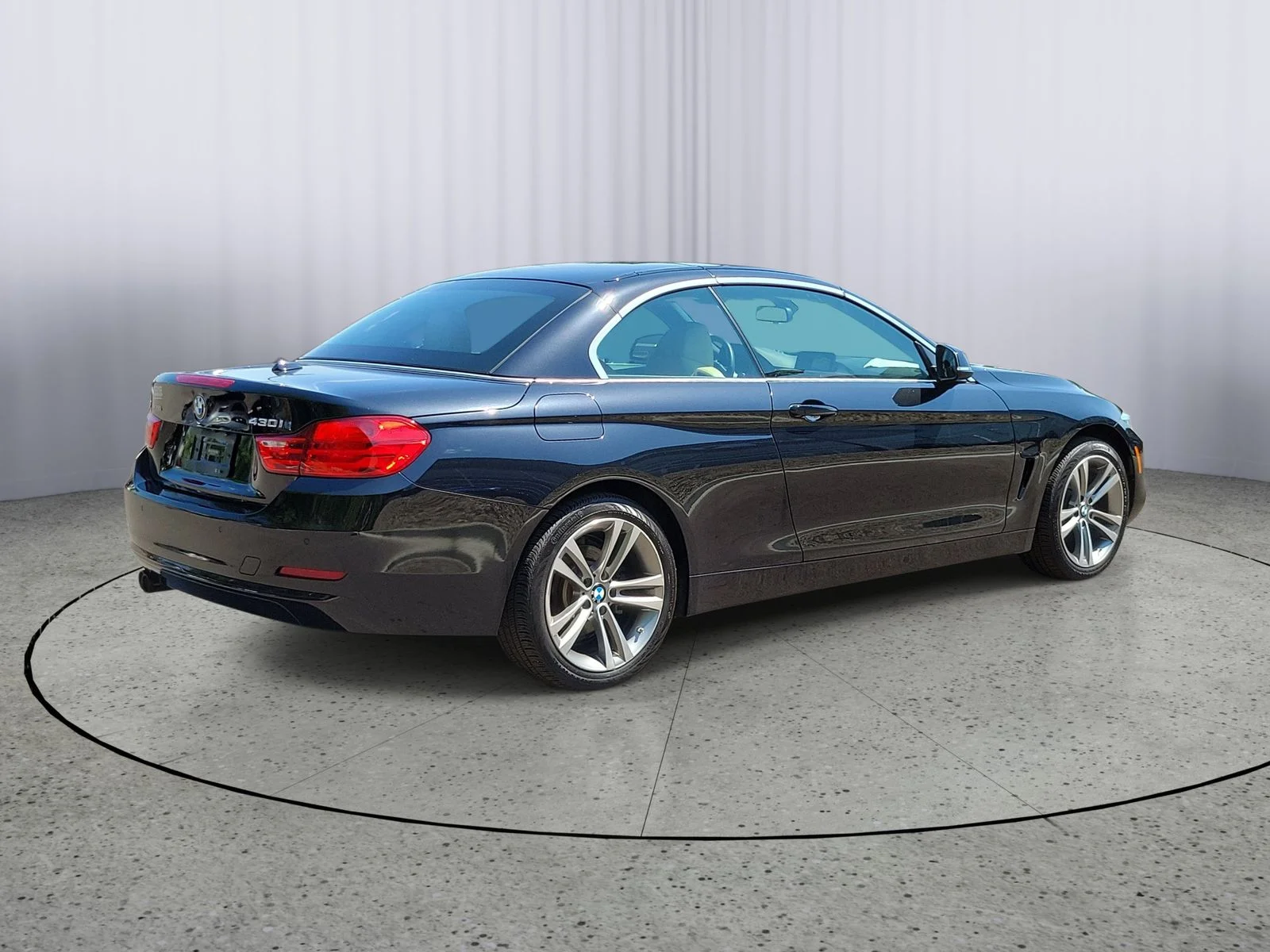 Used 2017 Black Sapphire Metallic BMW 430i xDrive image 3