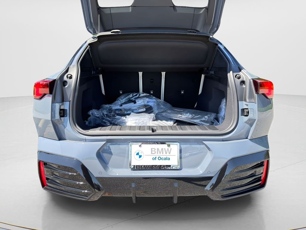 New 2026 Storm Bay Metallic BMW xDrive28i image 22