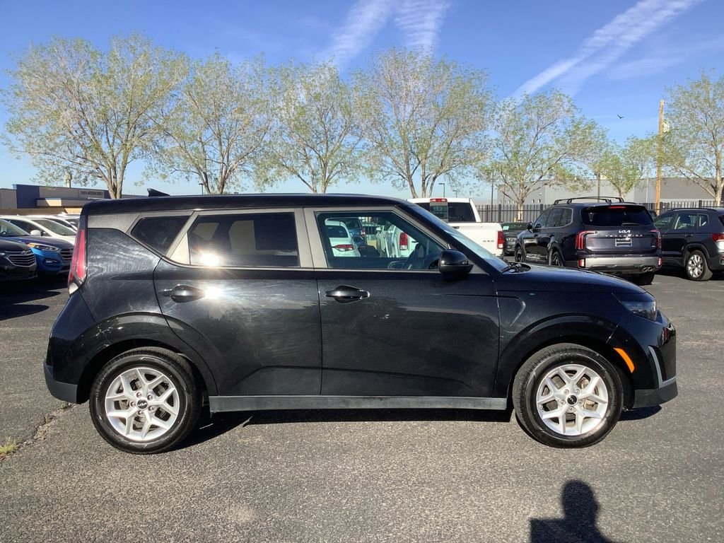 Used 2023 Black Kia LX image 25