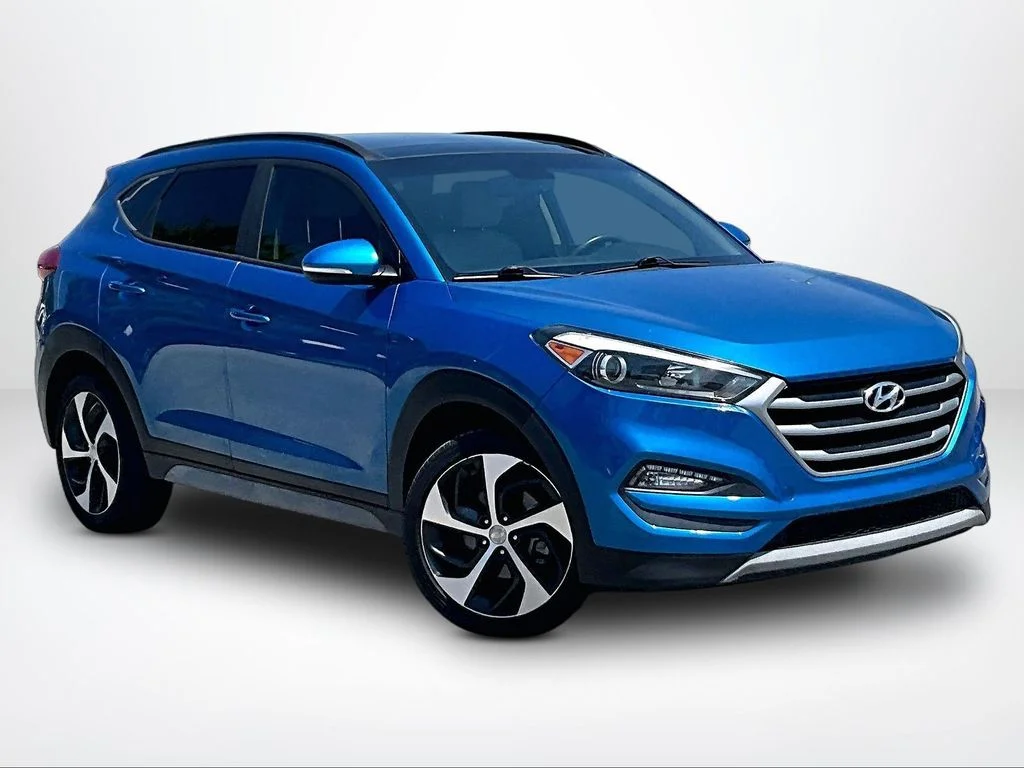 Used 2018 Blue Hyundai Value image 13