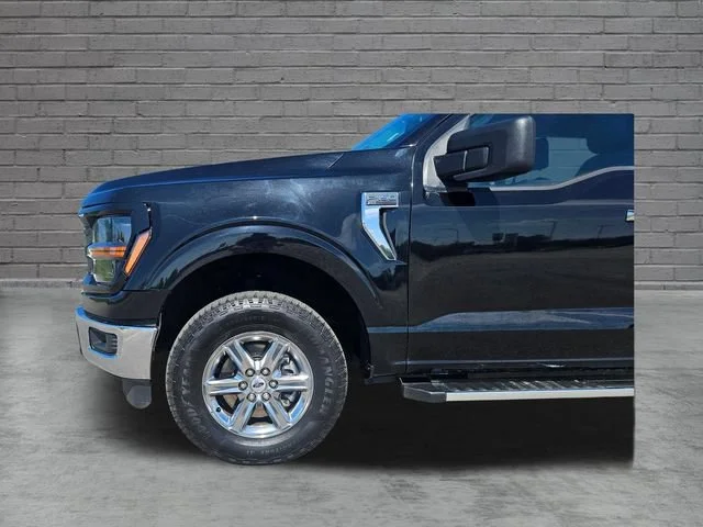Used 2025 Black Ford XLT image 27