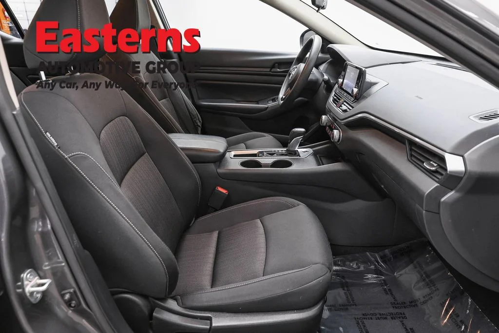 Used 2023 Gray Nissan 2.5 S image 23