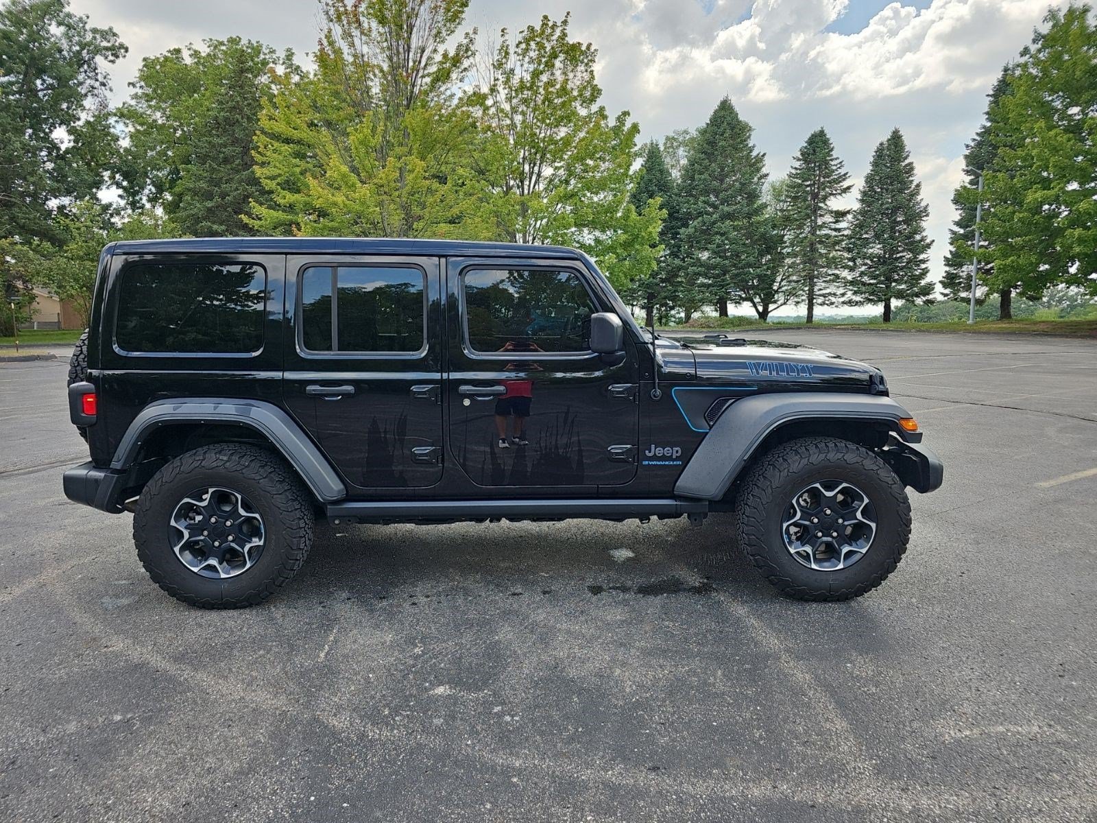 Certified Used 2023 Black Clearcoat Jeep Willys 4xe image 6