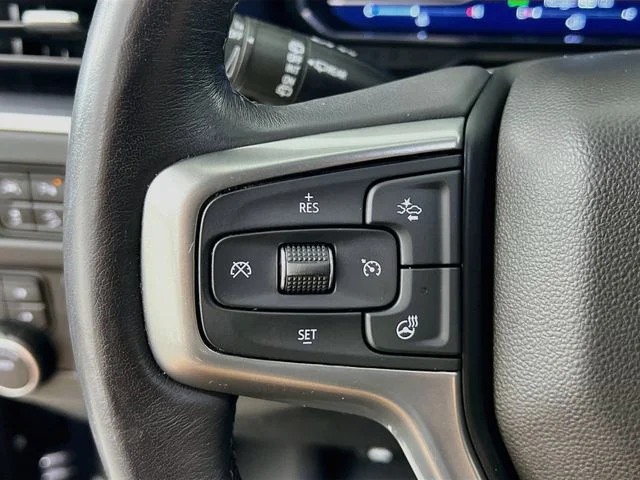Used 2022 Gray Chevrolet Premier image 13