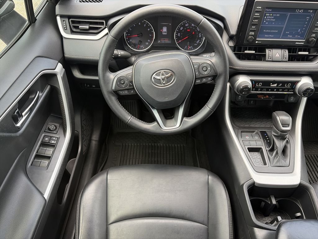 Used 2022 Gray Toyota XLE Premium image 14