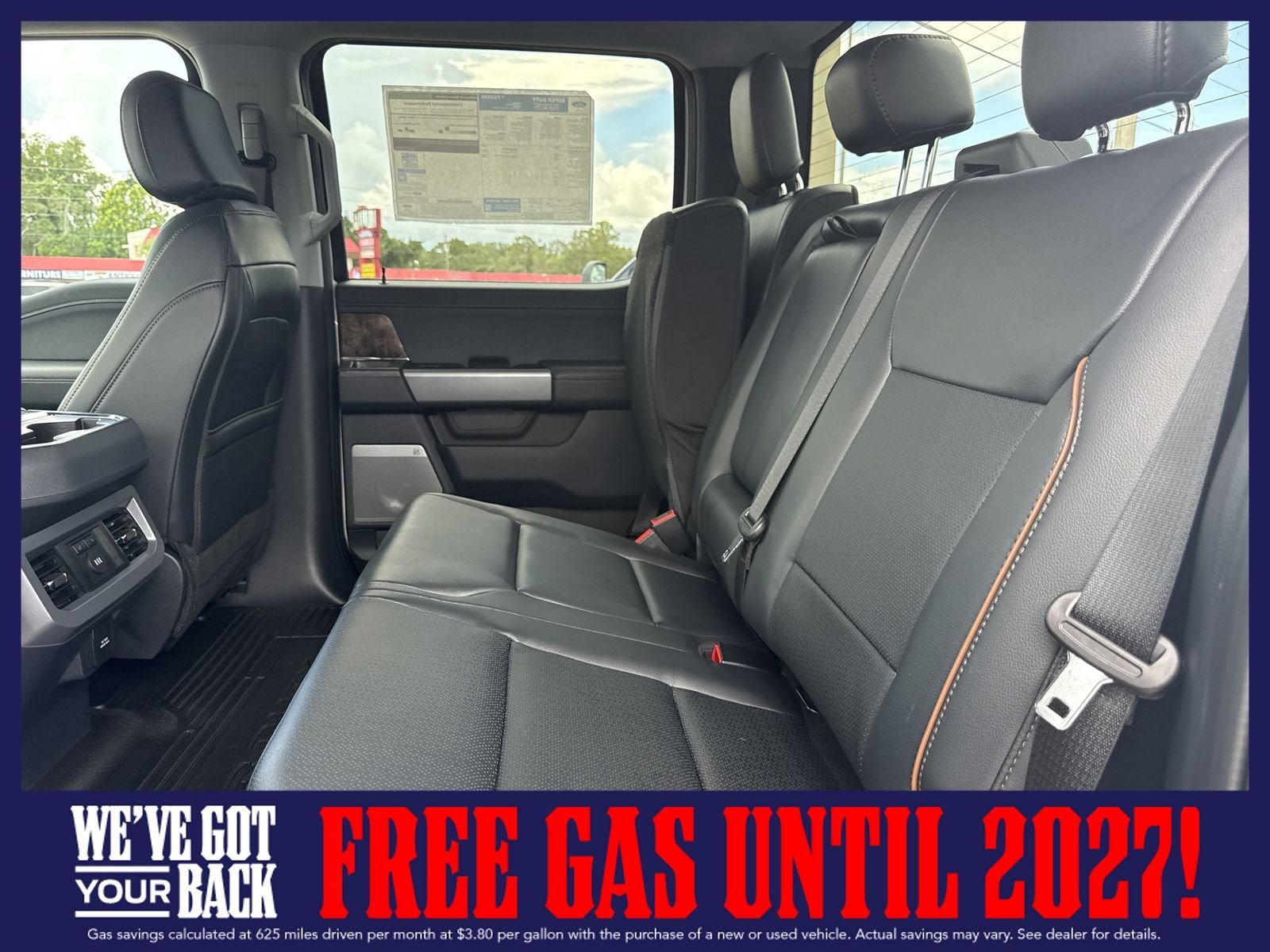 New 2026 Oxford White Ford Lariat image 15