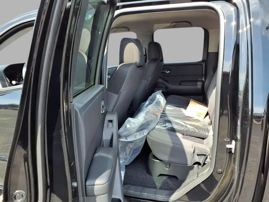 2026 Nissan Frontier SV - Photo 21