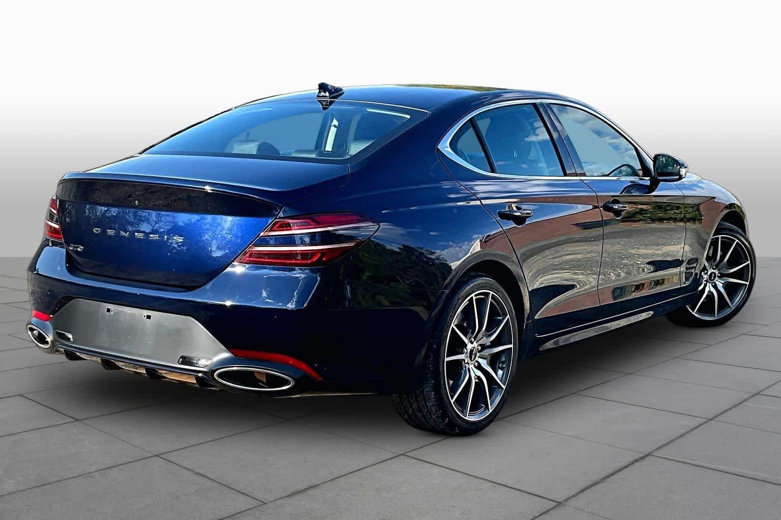 Used 2026 Capri Blue Genesis 2.5T image 13