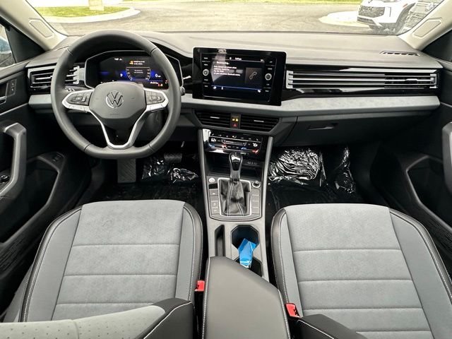New 2026 Monterey Blue Pearl Volkswagen 1.5T SE image 24