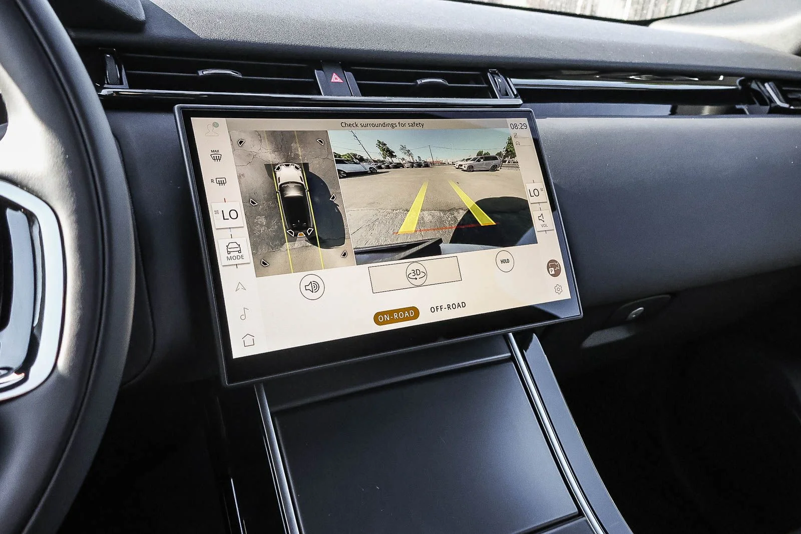 New 2026 Fuji White Land Rover S image 32