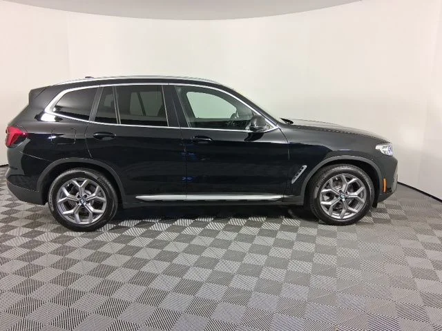 Used 2023 Black BMW xDrive30i image 8