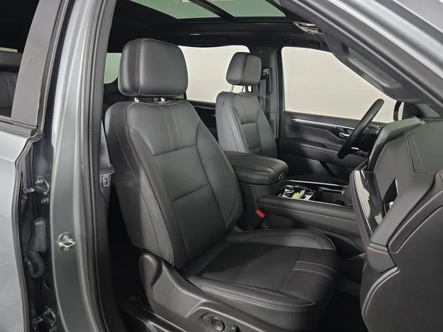 Used 2025 Sterling Gray Metallic Chevrolet RST image 32
