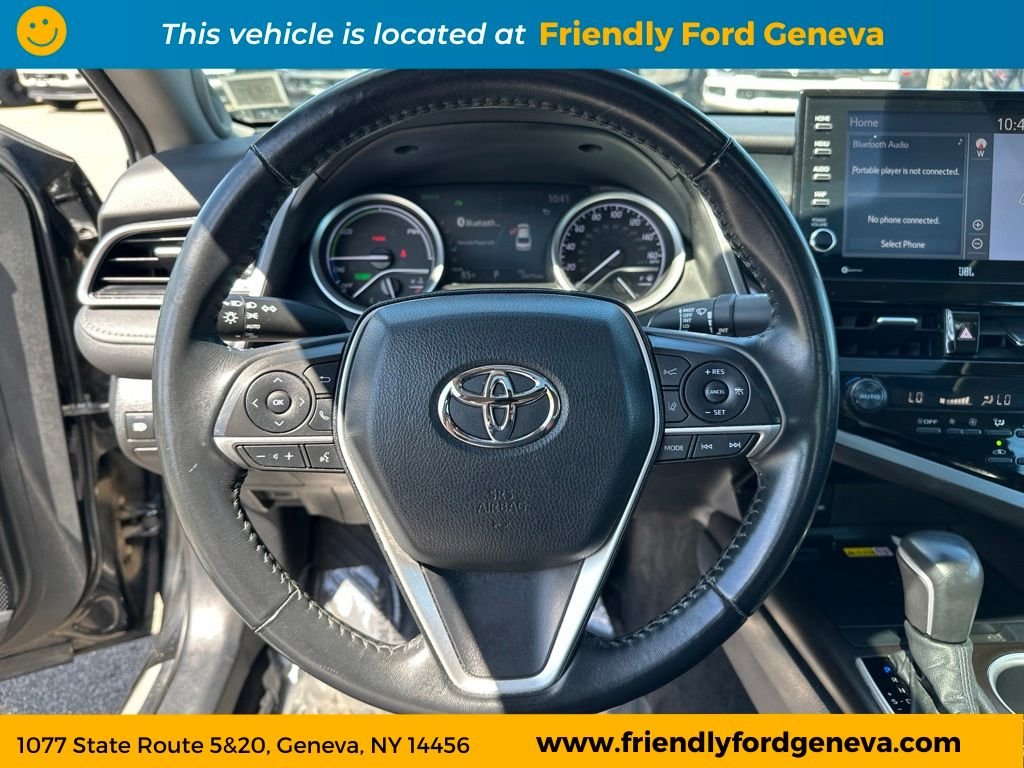 Used 2022 Black Toyota XLE image 13