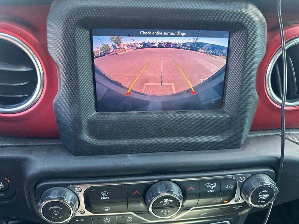 Used 2020 Bikini Pearlcoat Jeep Rubicon image 11