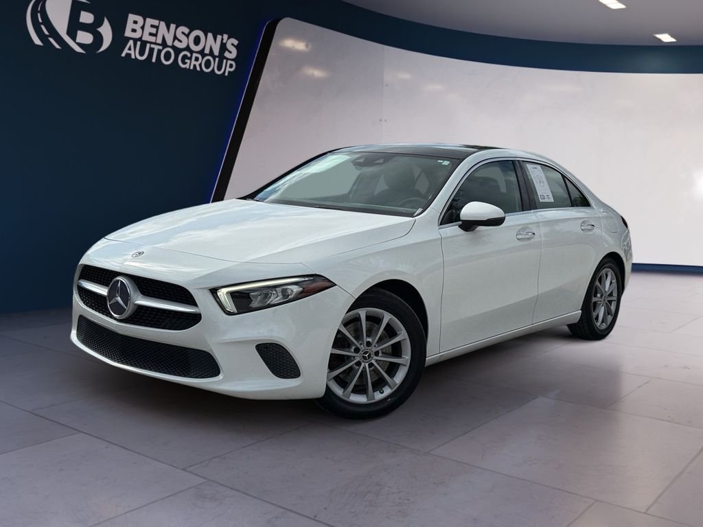 2019 Mercedes-Benz A-Class A220's photo
