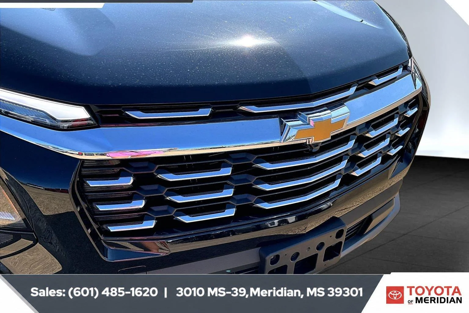 Used 2026 Mosaic Black Metallic Chevrolet AWD LT image 21