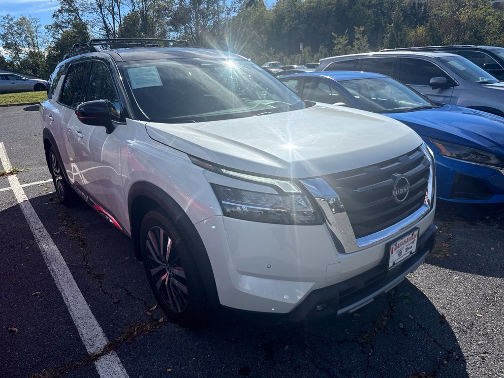 2022 Nissan Pathfinder