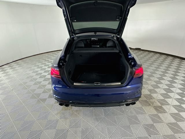 Used 2024  Audi Premium Plus image 26